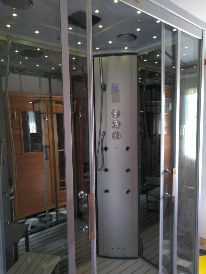 Arrest Le Haut Village Chambre D'Hotes Mobi-Loft Cosy Sauna ,Douche ,Chromotherapie מראה חיצוני תמונה