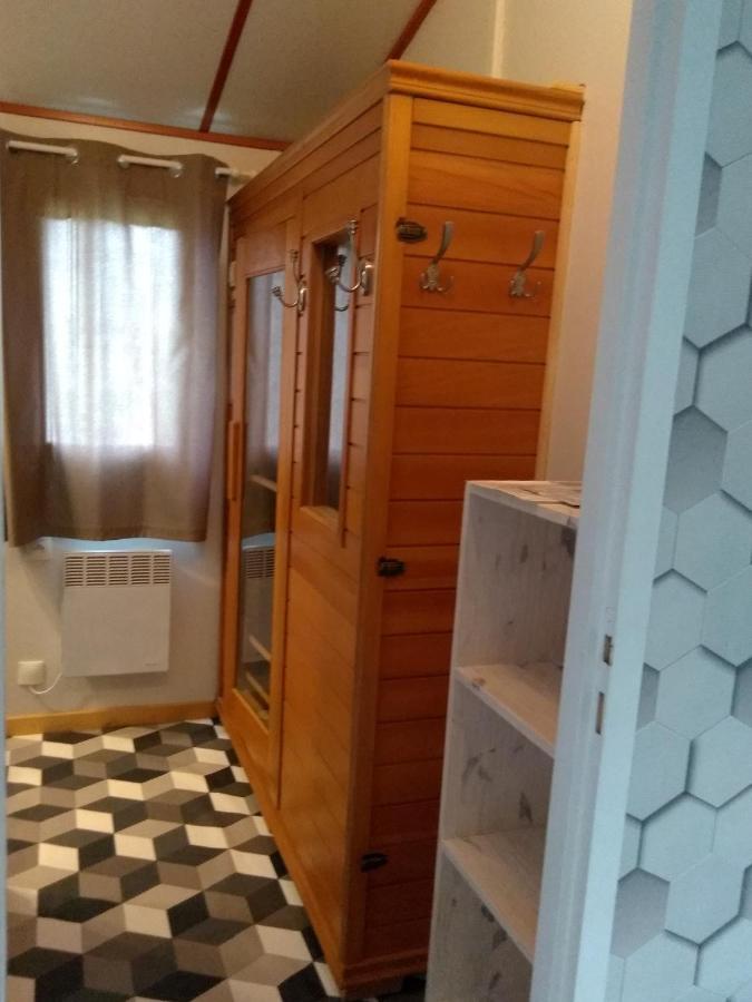 Arrest Le Haut Village Chambre D'Hotes Mobi-Loft Cosy Sauna ,Douche ,Chromotherapie מראה חיצוני תמונה